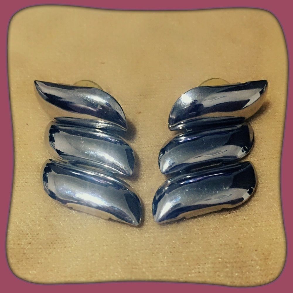 Silver Dangling Earrings